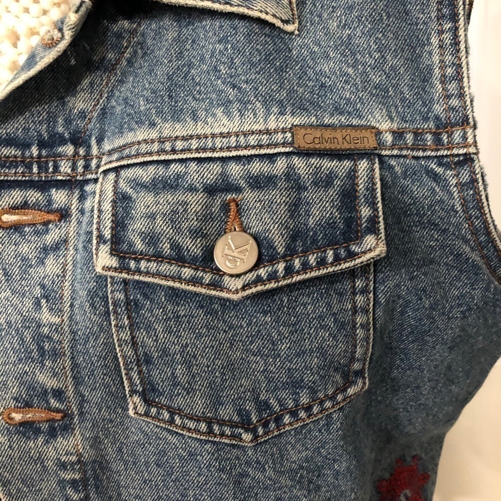 Early 2000’s Calvin Klein Jean Vest - Picture 3 of 6